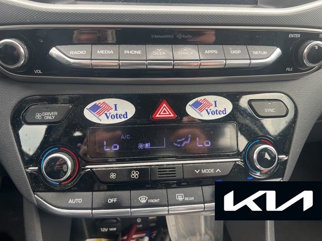Used 2018 Hyundai Ioniq Blue FWD image 17