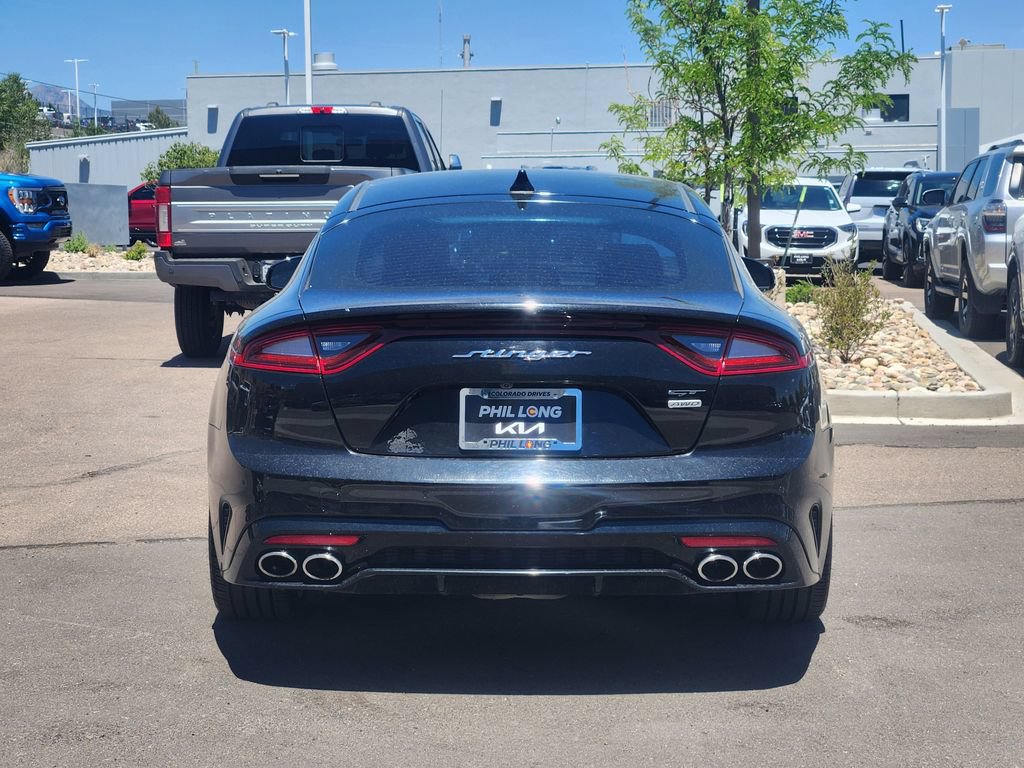 Used 2018 Kia Stinger GT2 AWD/4WD image 6
