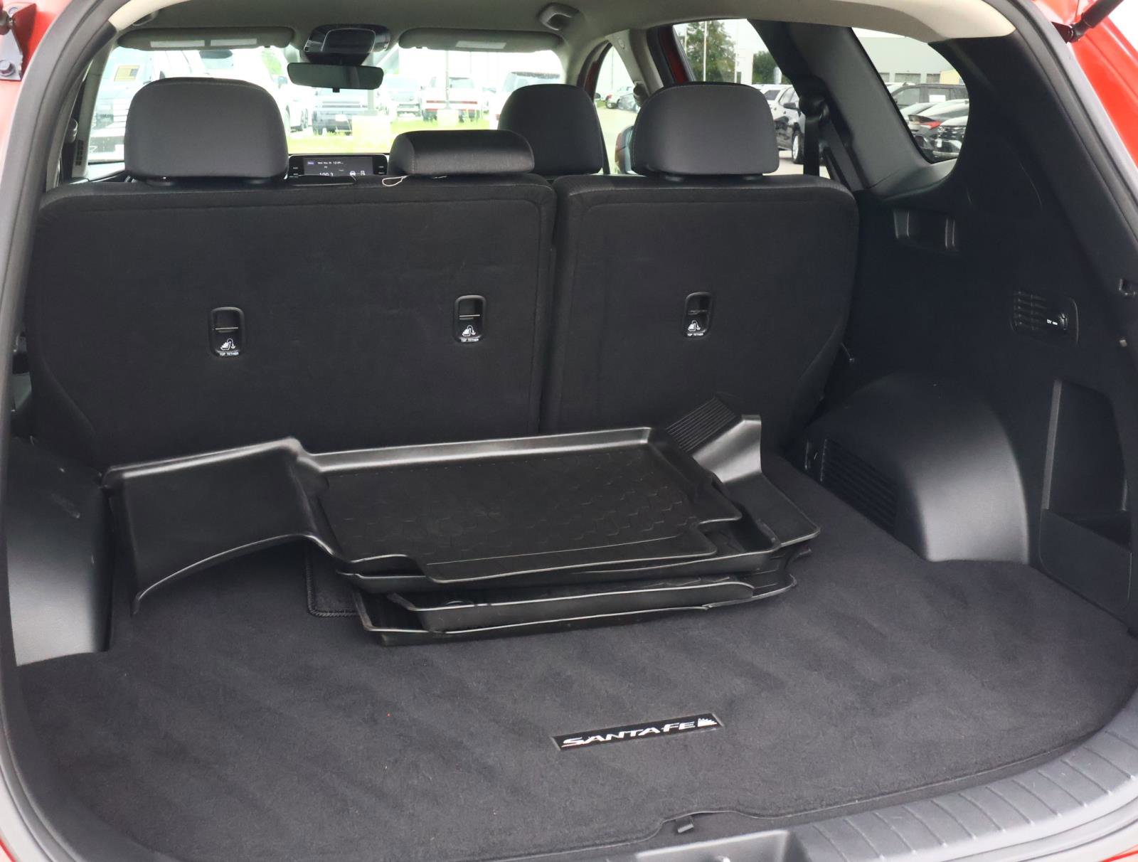 Certified 2023 Hyundai Santa Fe SE FWD image 19