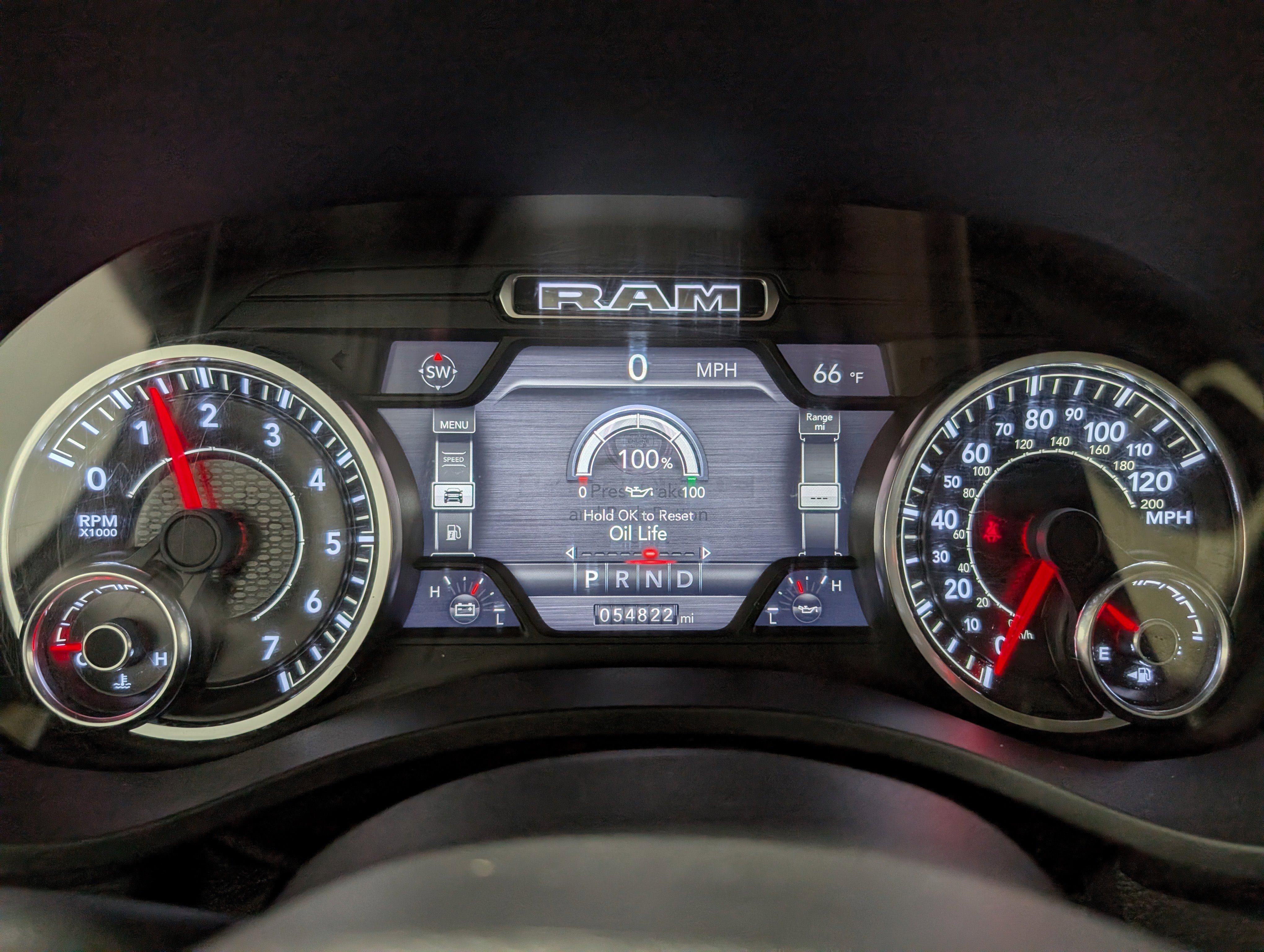 Used 2019 RAM 1500 Laramie image 23