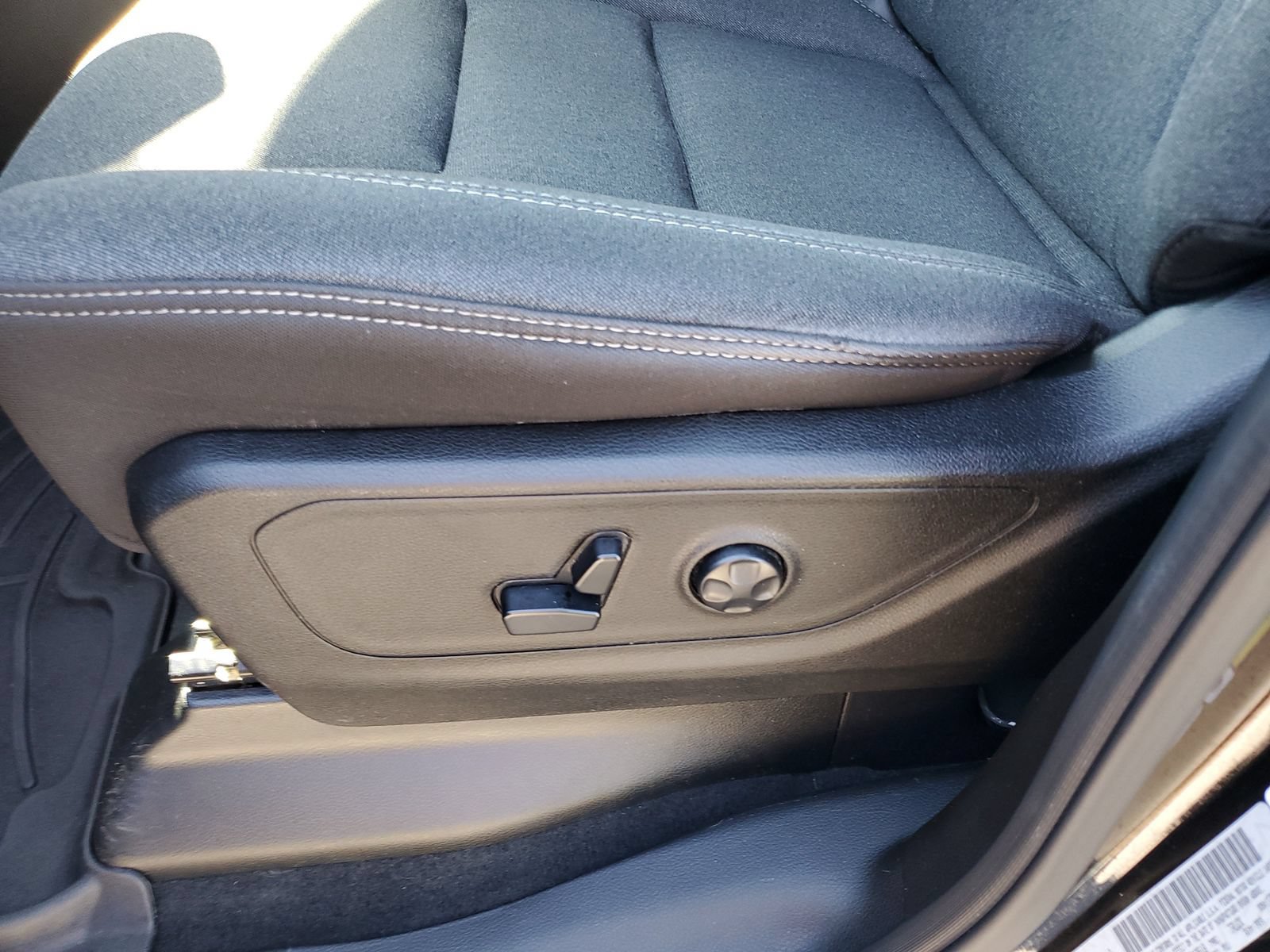 Used 2019 RAM 1500 Big Horn AWD/4WD image 17
