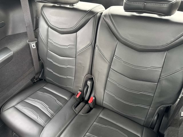 Used 2021 Cadillac XT6 Premium Luxury w/ Platinum Package AWD/4WD image 12