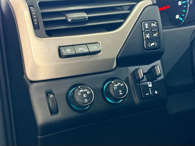 Used 2020 GMC Yukon Denali w/ Denali Premium Package AWD/4WD image 11