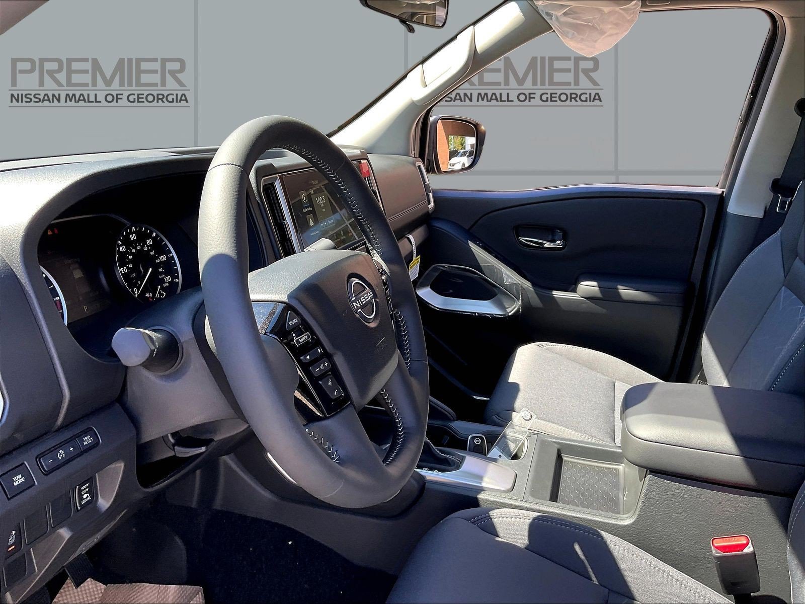 New 2027 Nissan Frontier SV w/ SV Convenience Package RWD image 6