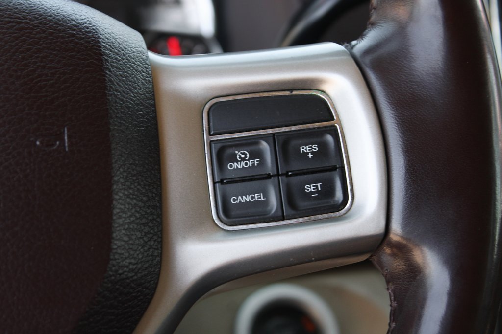 Used 2014 RAM 2500 Laramie w/ Convenience Group image 22