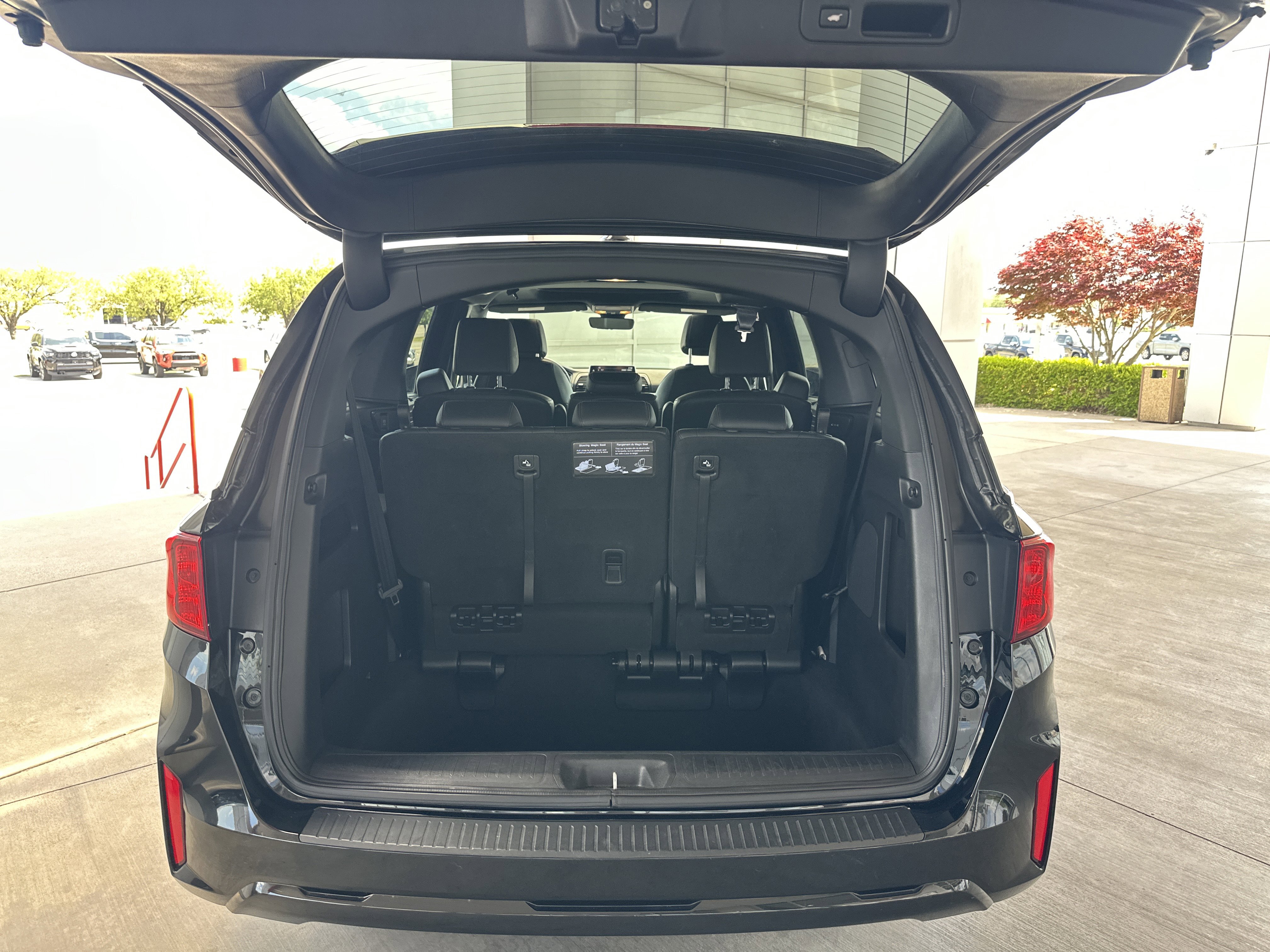 Used 2025 Honda Odyssey Sport-L image 16