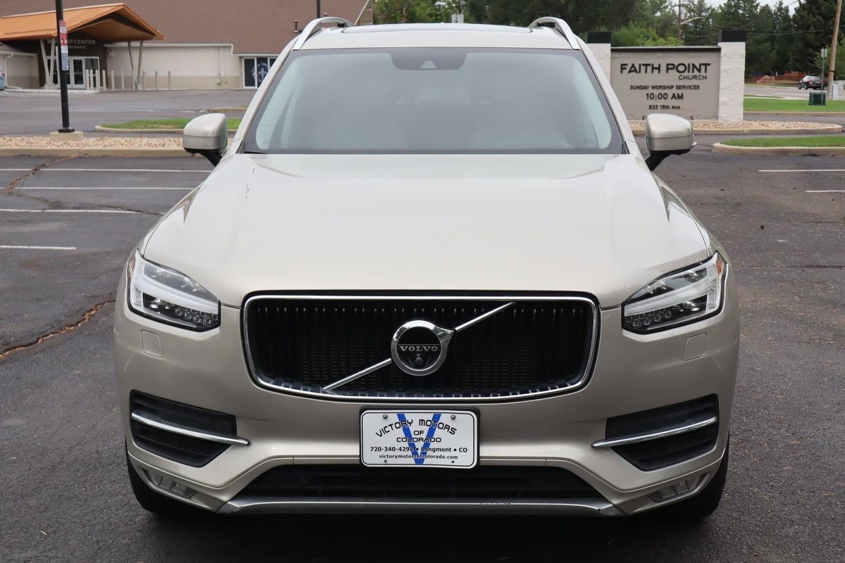 Used 2016 Volvo XC90 T6 Momentum w/ Momentum Plus Package AWD/4WD image 12
