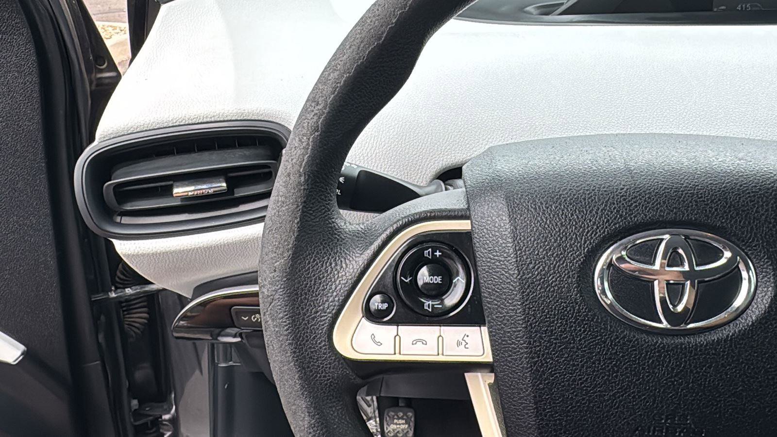 Used 2018 Toyota Prius Two w/ Prius Two Safety Plus Package image 14