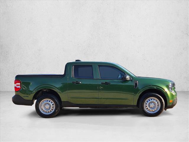 Used 2025 Ford Maverick XL FWD image 4