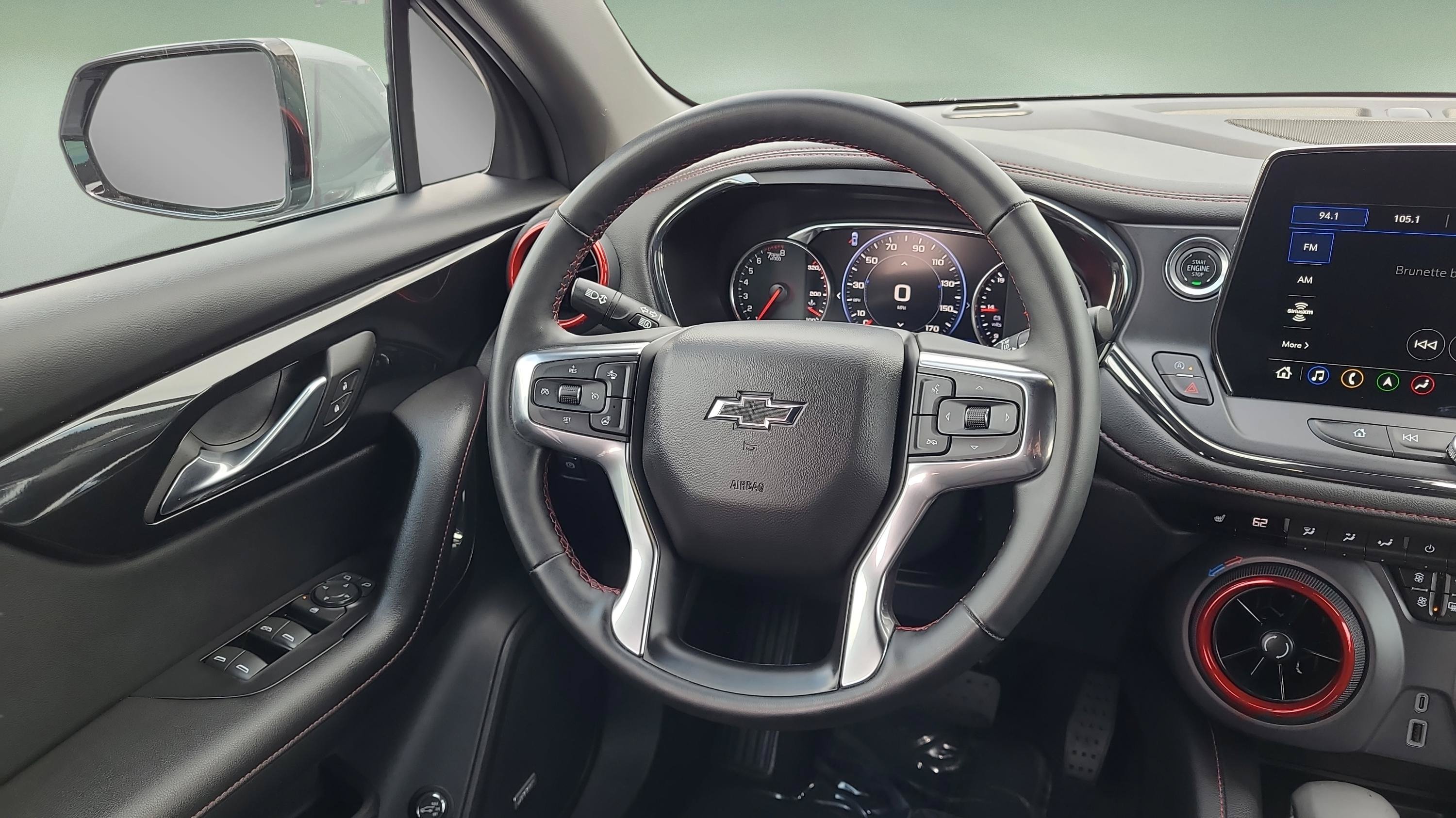 Used 2025 Chevrolet Blazer RS FWD image 11