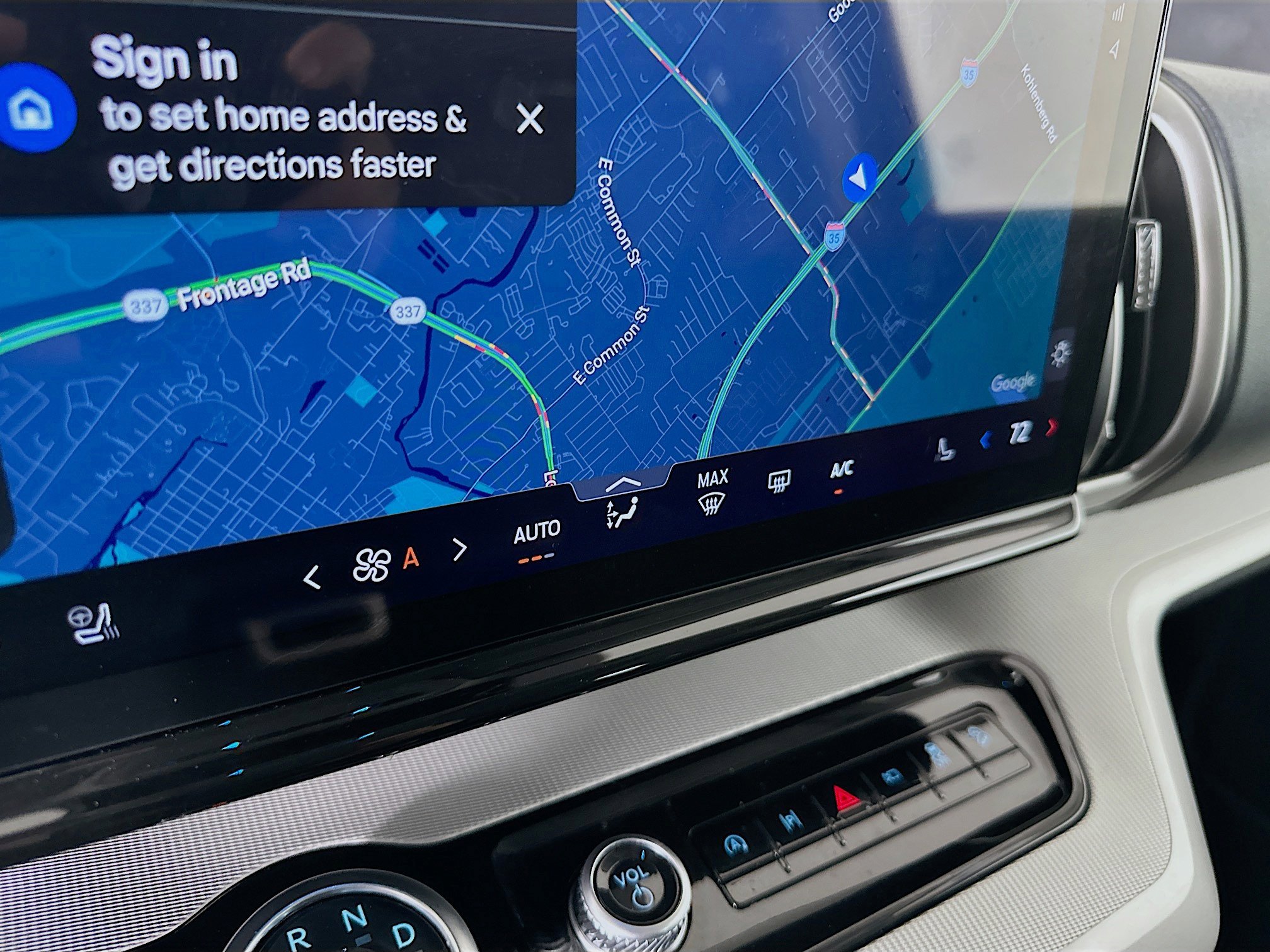 Used 2025 Ford Expedition Active image 23