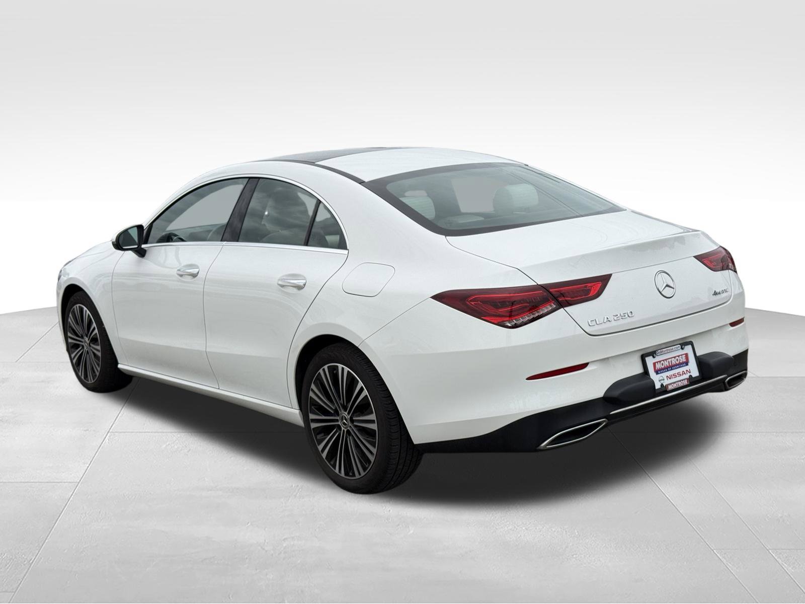Used 2023 Mercedes-Benz CLA 250 4MATIC image 9