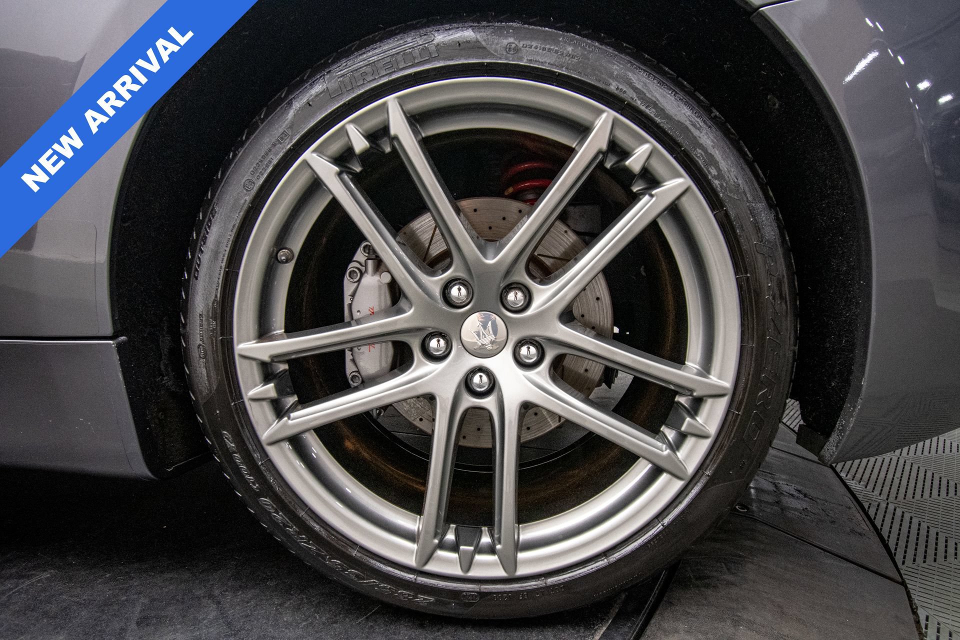 Used 2018 Maserati GranTurismo MC RWD image 36