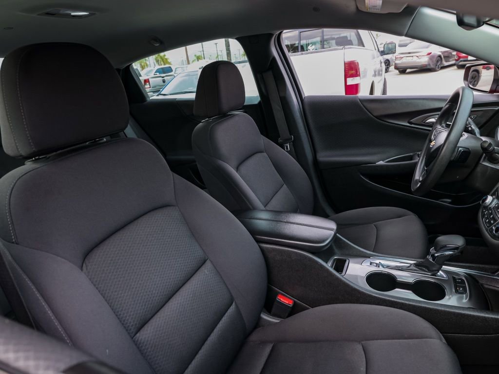 Used 2024 Chevrolet Malibu LT image 20