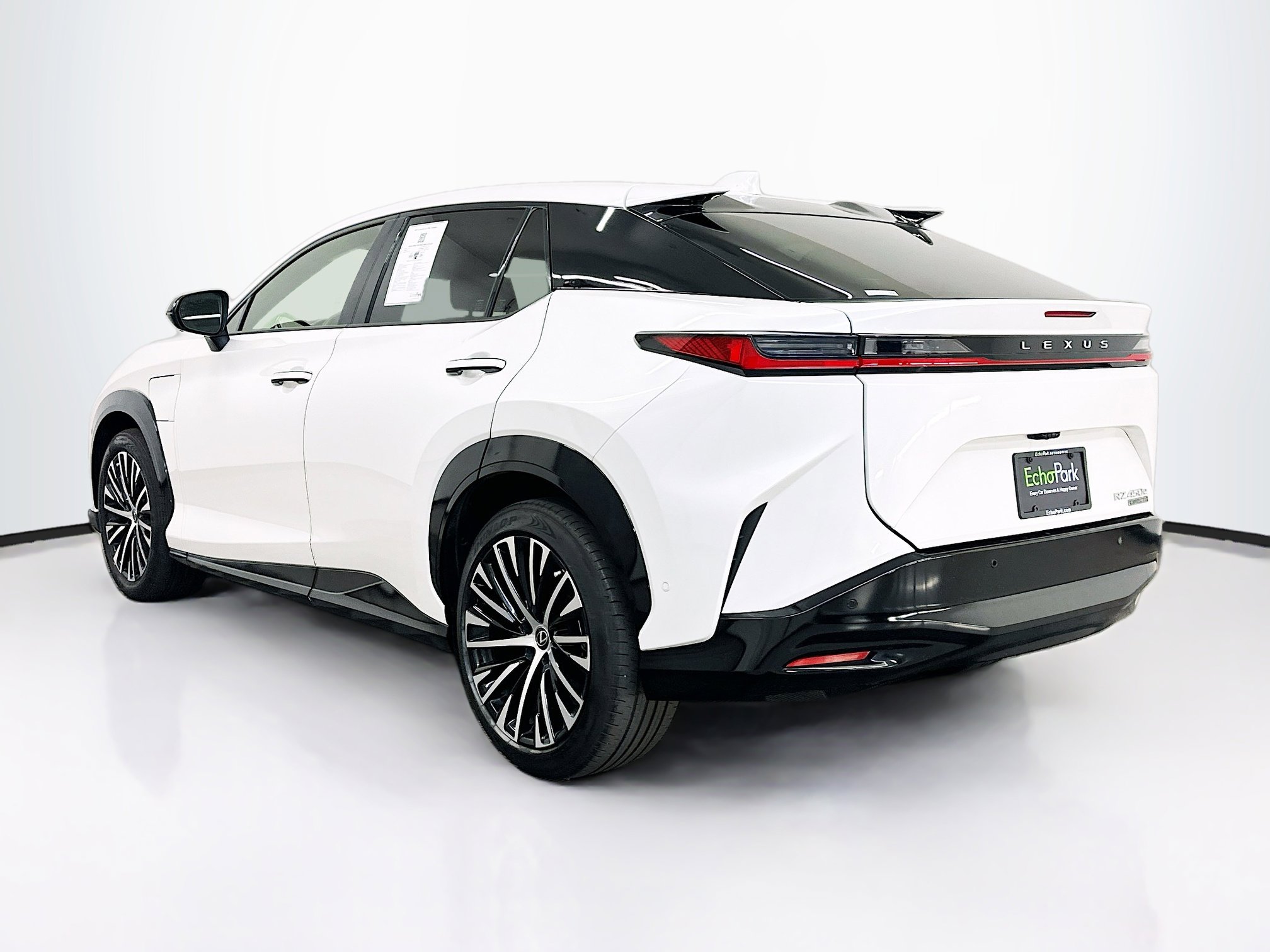 Used 2023 Lexus RZ 450e Premium w/ Technology Package image 5