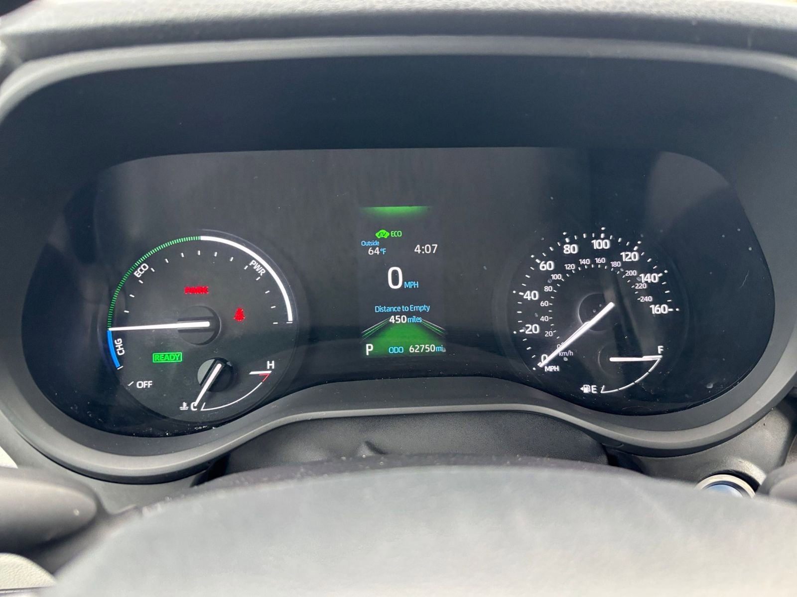 Used 2024 Toyota Sienna XLE FWD image 42