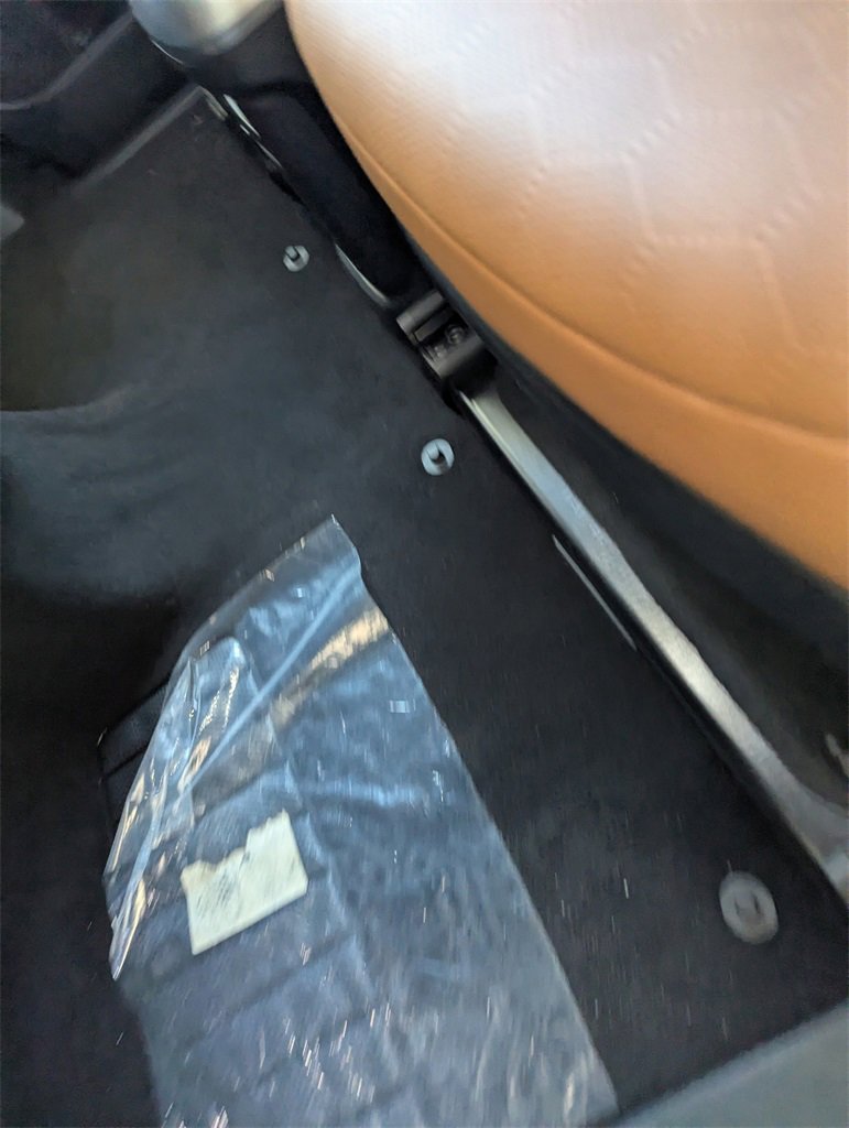 New 2025 Volkswagen ID. Buzz Pro S Plus image 41