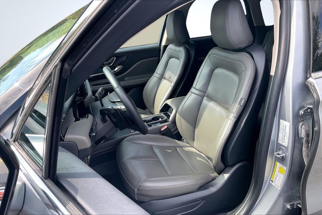 Used 2023 Lincoln Corsair FWD image 21