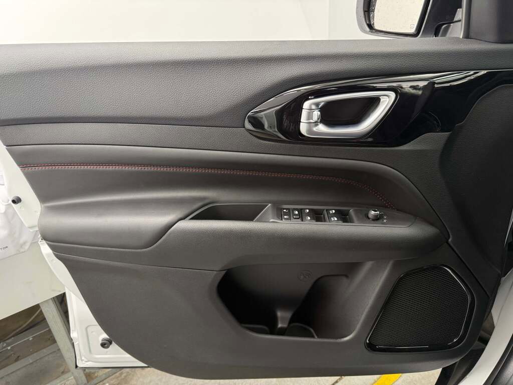 New 2026 Jeep Compass Trailhawk image 26