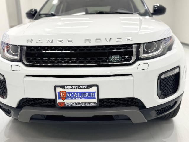 Used 2018 Land Rover Range Rover Evoque SE AWD/4WD image 11