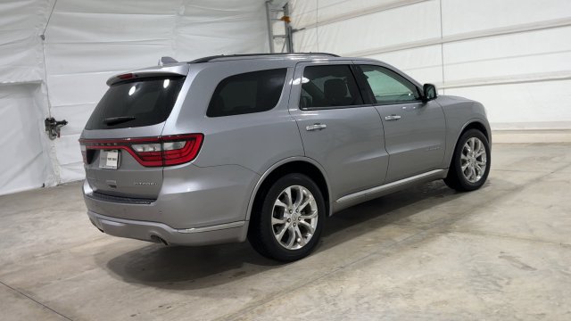 Used 2017 Dodge Durango Citadel w/ Technology Group RWD image 4