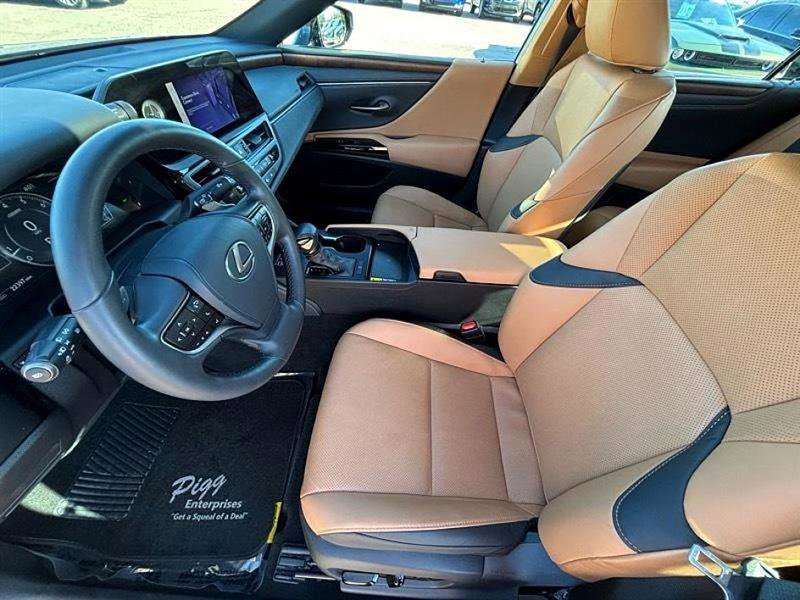 Used 2024 Lexus ES 350 w/ Premium Package image 37