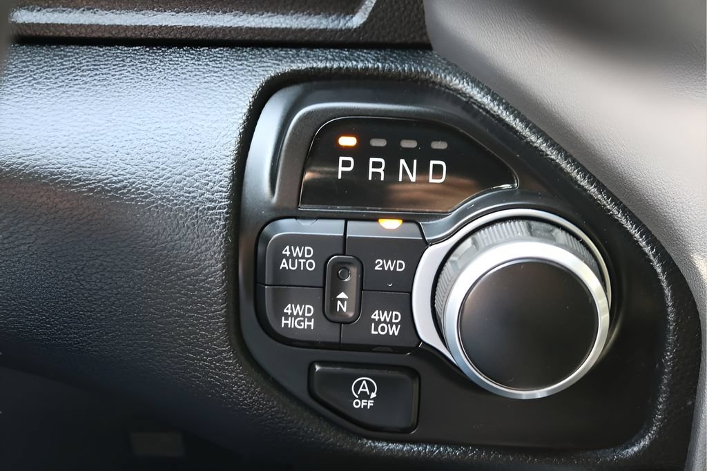 Used 2022 RAM 1500 Big Horn w/ Night Edition AWD/4WD image 24