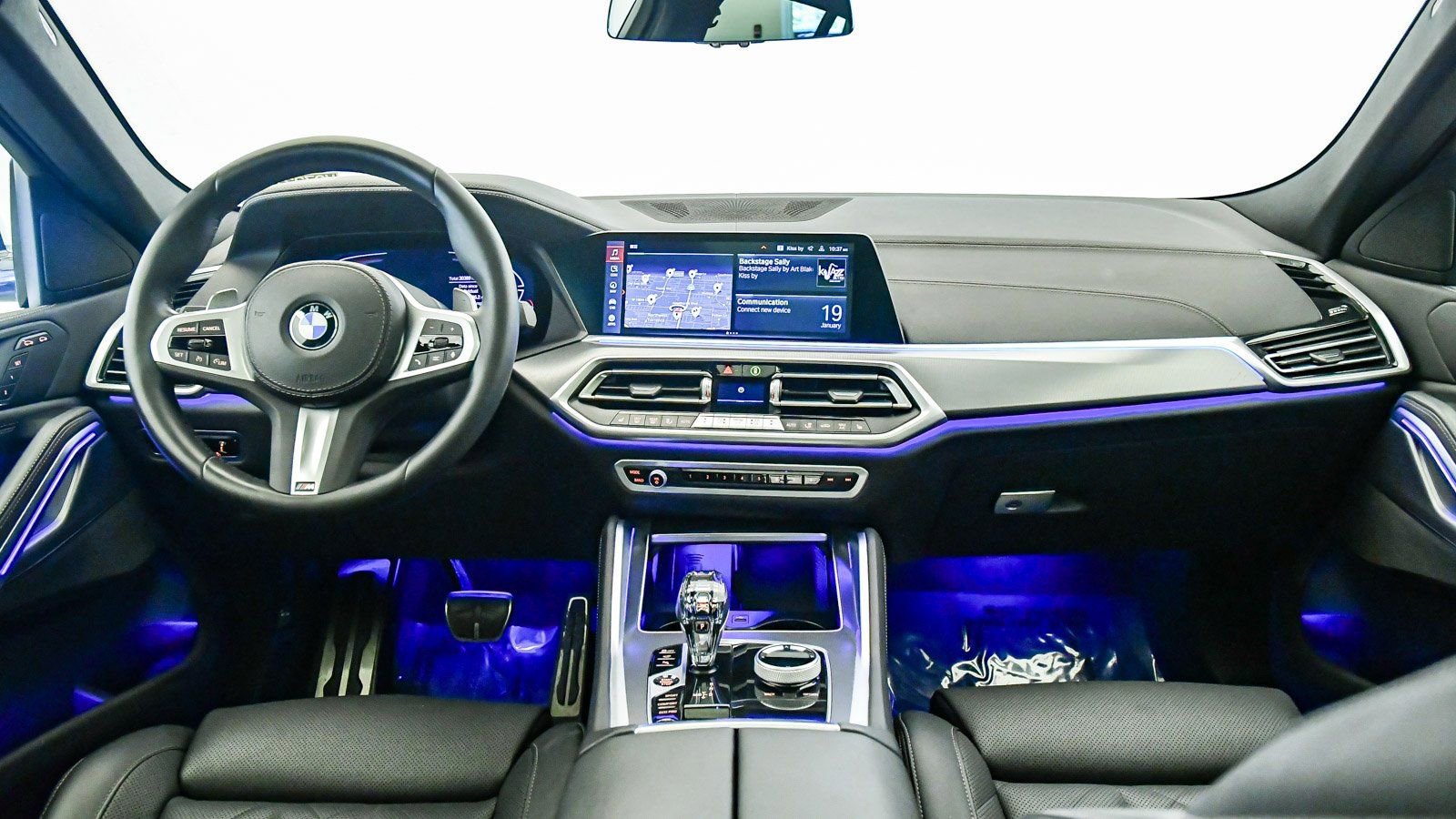 Certified 2023 BMW X6 xDrive40i w/ M Sport Package image 16