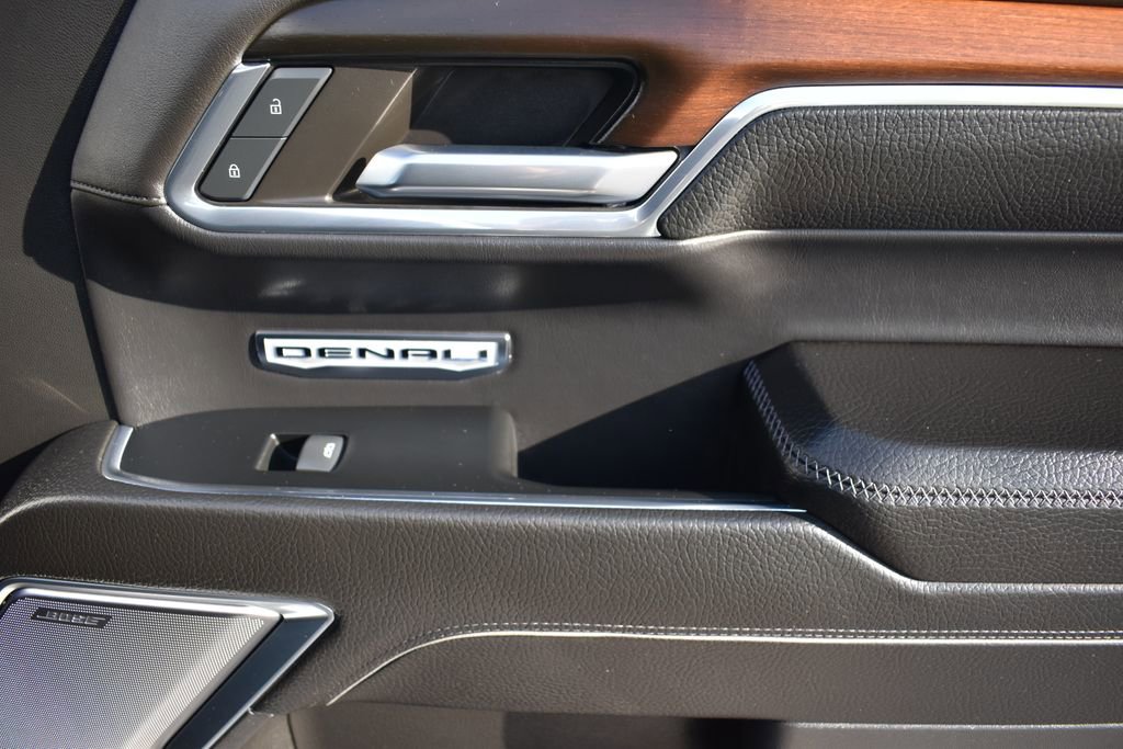 Used 2024 GMC Sierra 1500 Denali w/ Technology Package image 15