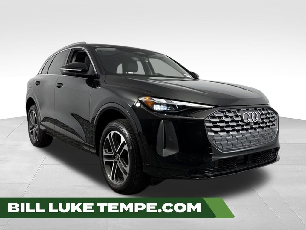Used 2025 Audi Q5 Premium w/ Convenience Package AWD/4WD image 1