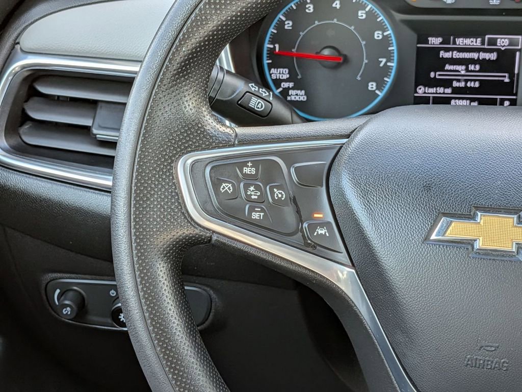 Used 2022 Chevrolet Equinox LS image 19