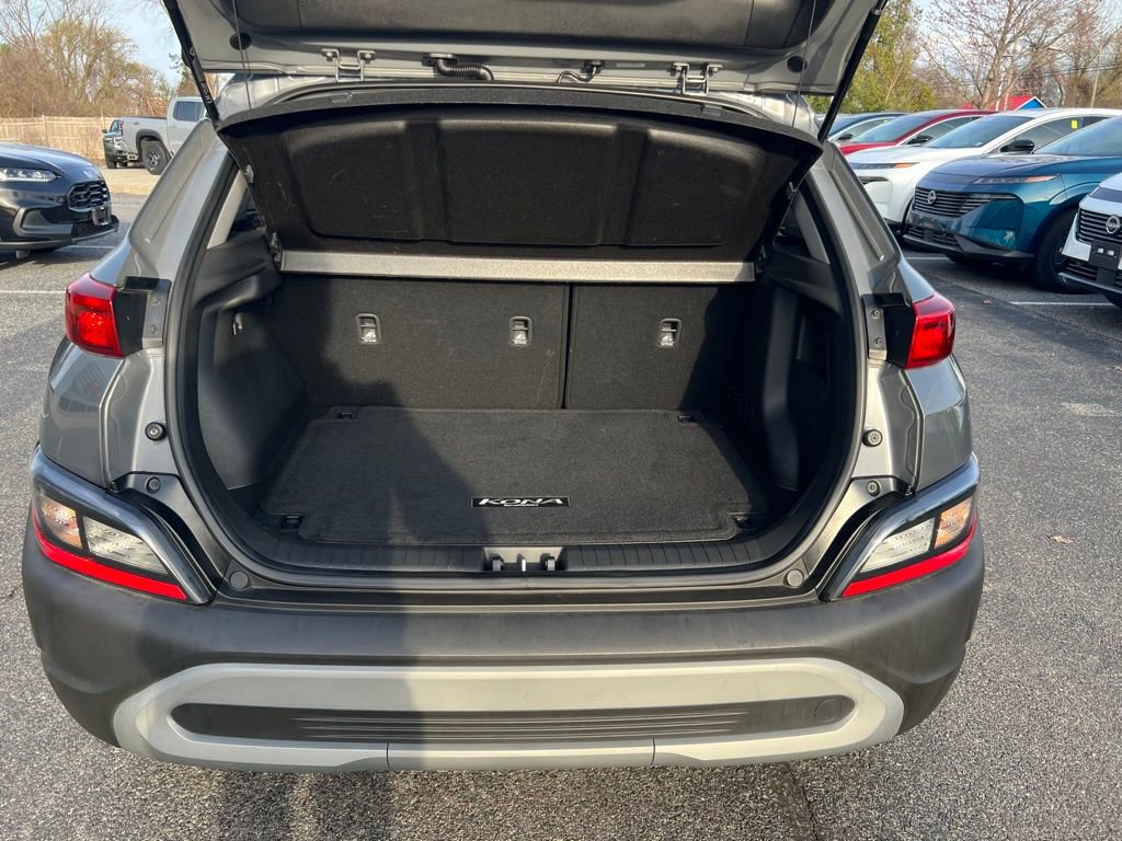 Used 2023 Hyundai Kona SEL w/ Cargo Package image 21