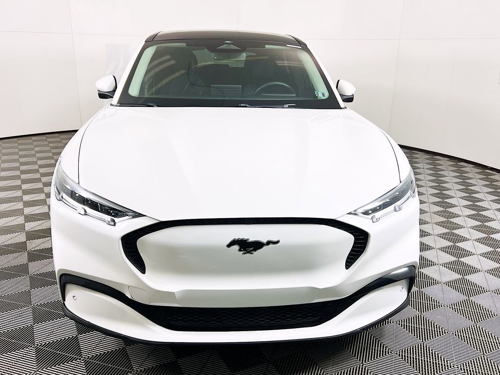 Used 2022 Ford Mustang Mach-E Select w/ Comfort/Technology Package video 2