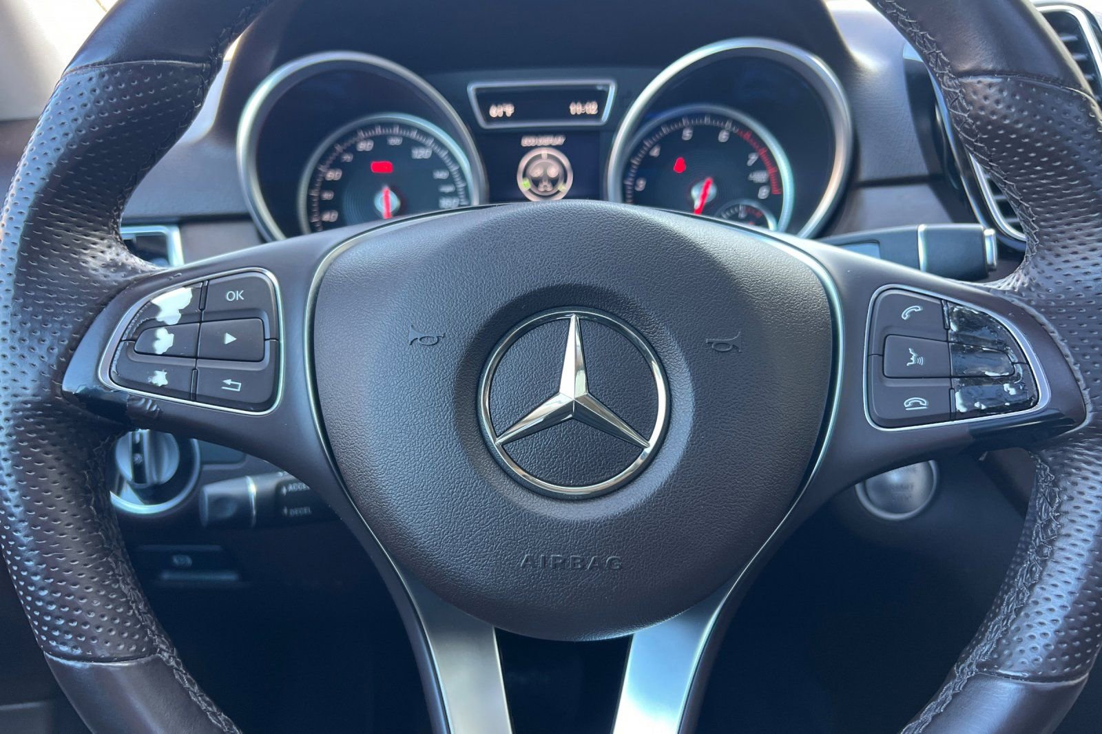 Used 2017 Mercedes-Benz GLE 350 4MATIC image 24