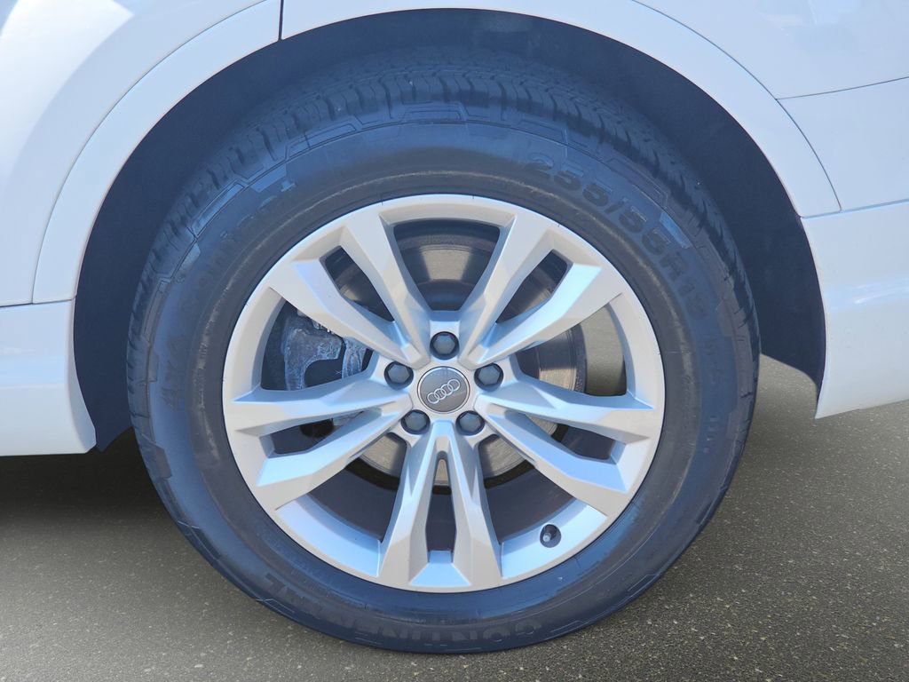 Used 2018 Audi Q7 3.0T Premium Plus w/ Premium Plus Package image 38