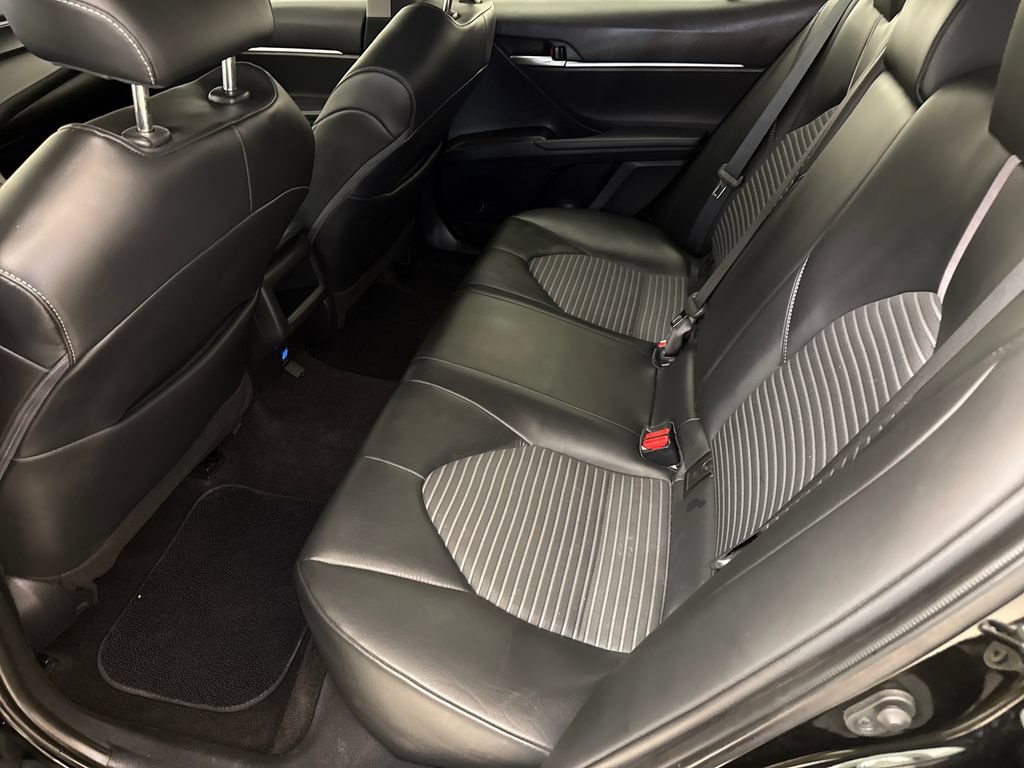 Used 2023 Toyota Camry SE FWD image 15