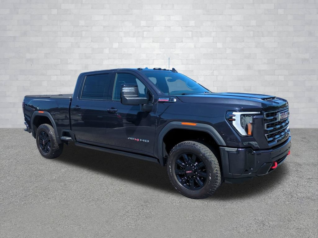 Used 2025 GMC Sierra 2500 AT4 w/ AT4 Premium Plus Package AWD/4WD image 2