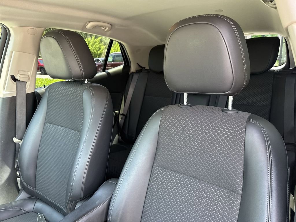 Used 2021 Buick Encore Preferred w/ Safety Package FWD image 42