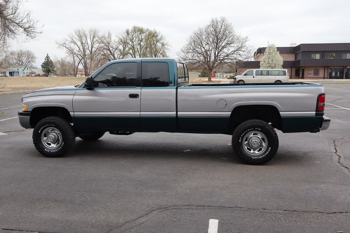 Used 1996 Dodge Ram 2500 Truck 4x4 Club Cab image 9