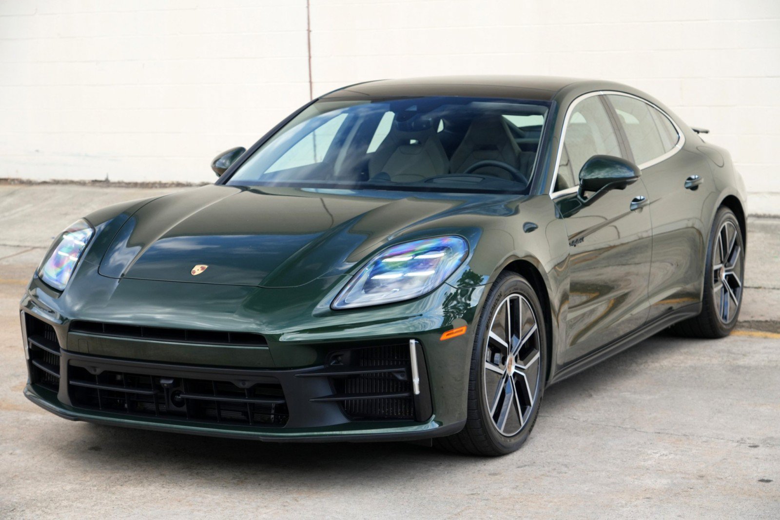 Used 2025 Porsche Panamera 4S w/ Premium Package AWD/4WD image 58