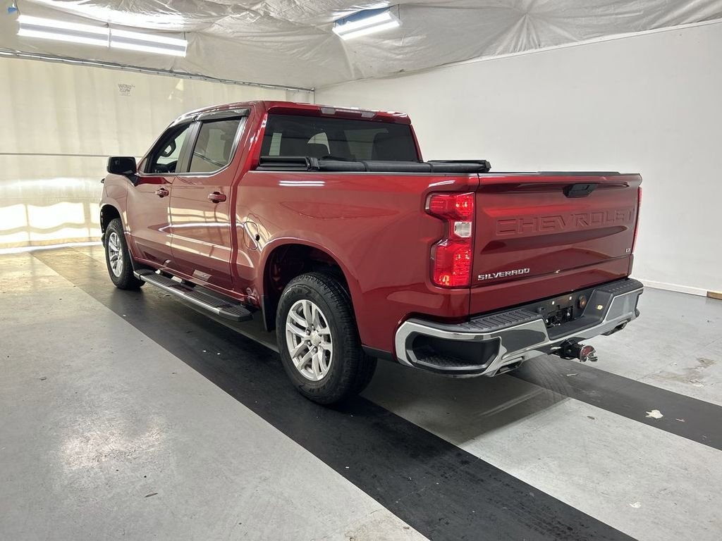 Used 2022 Chevrolet Silverado 1500 LT w/ Z71 Off-Road Package AWD/4WD image 7