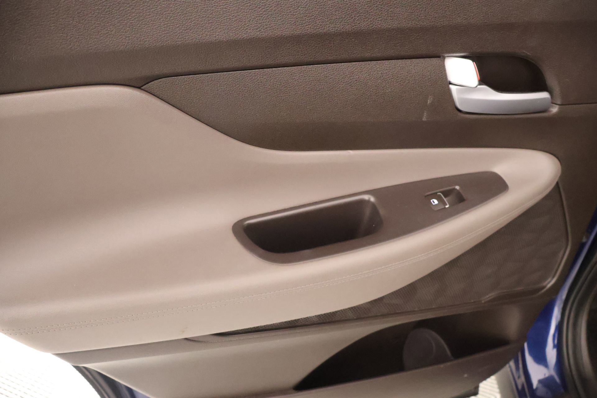 Used 2019 Hyundai Santa Fe SE image 15