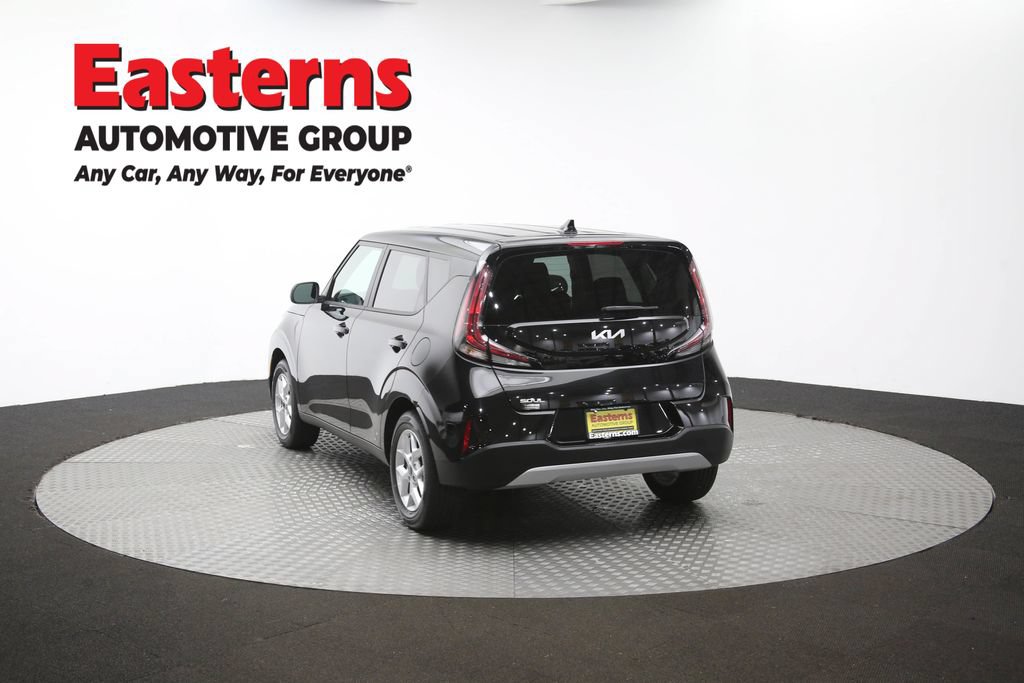 Used 2025 Kia Soul LX w/ LX Technology Package FWD image 63