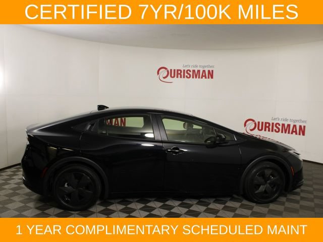 Used 2025 Toyota Prius LE FWD image 8
