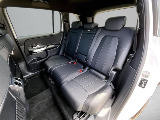 Certified 2024 Mercedes-Benz GLB 250 4MATIC image 28