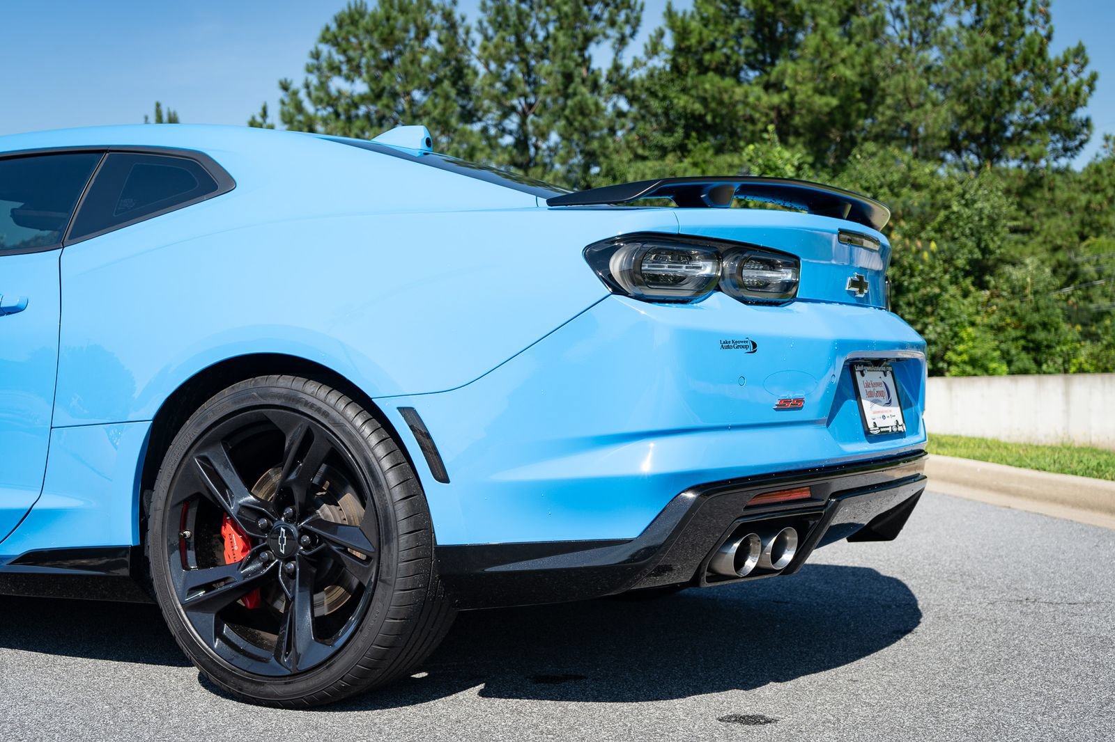 Used 2022 Chevrolet Camaro SS RWD image 18