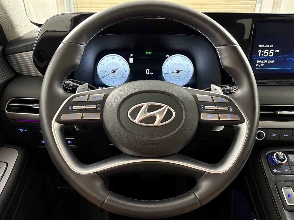 Used 2024 Hyundai Palisade Limited FWD image 17