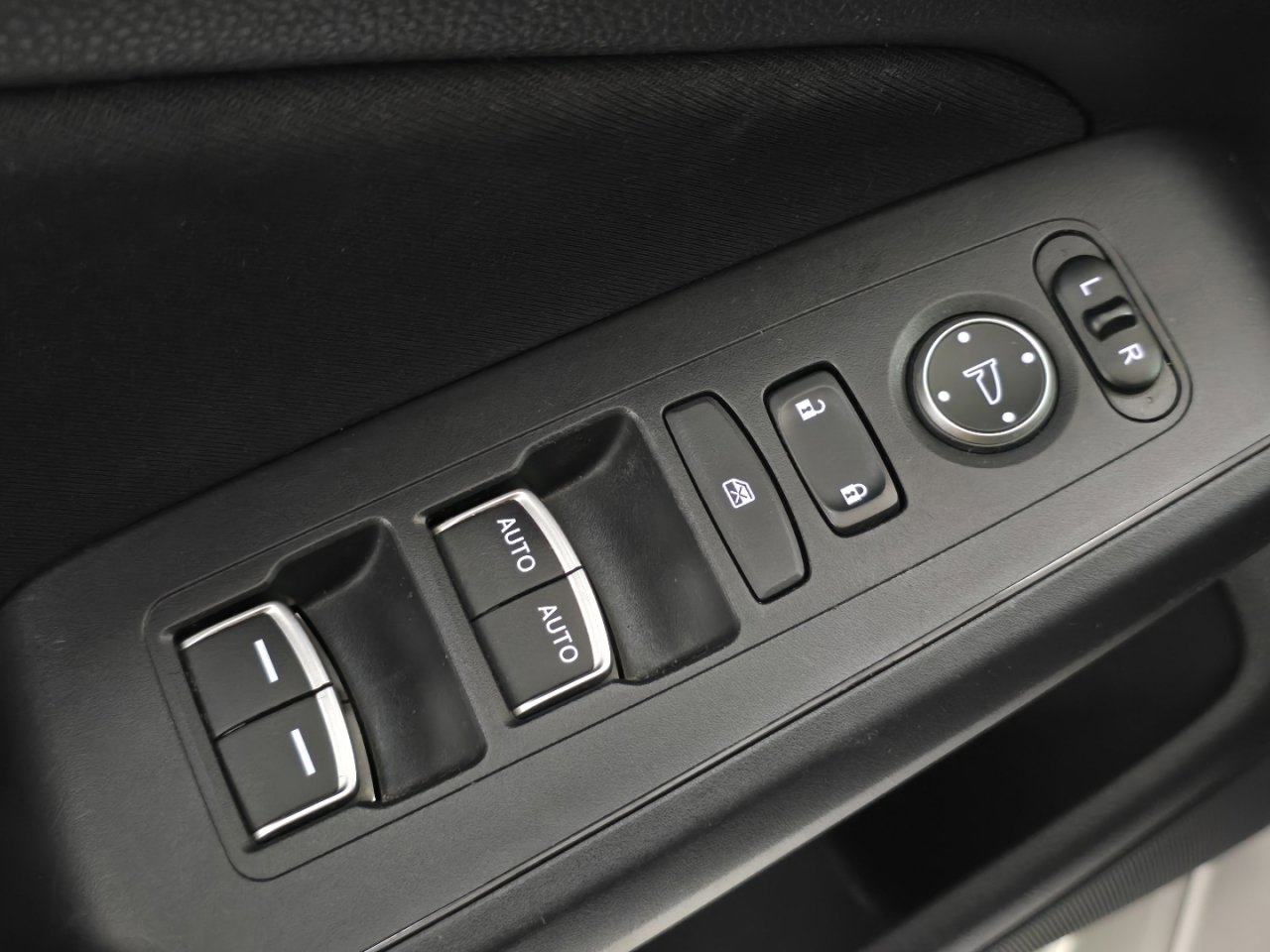 Used 2022 Honda Civic LX image 23