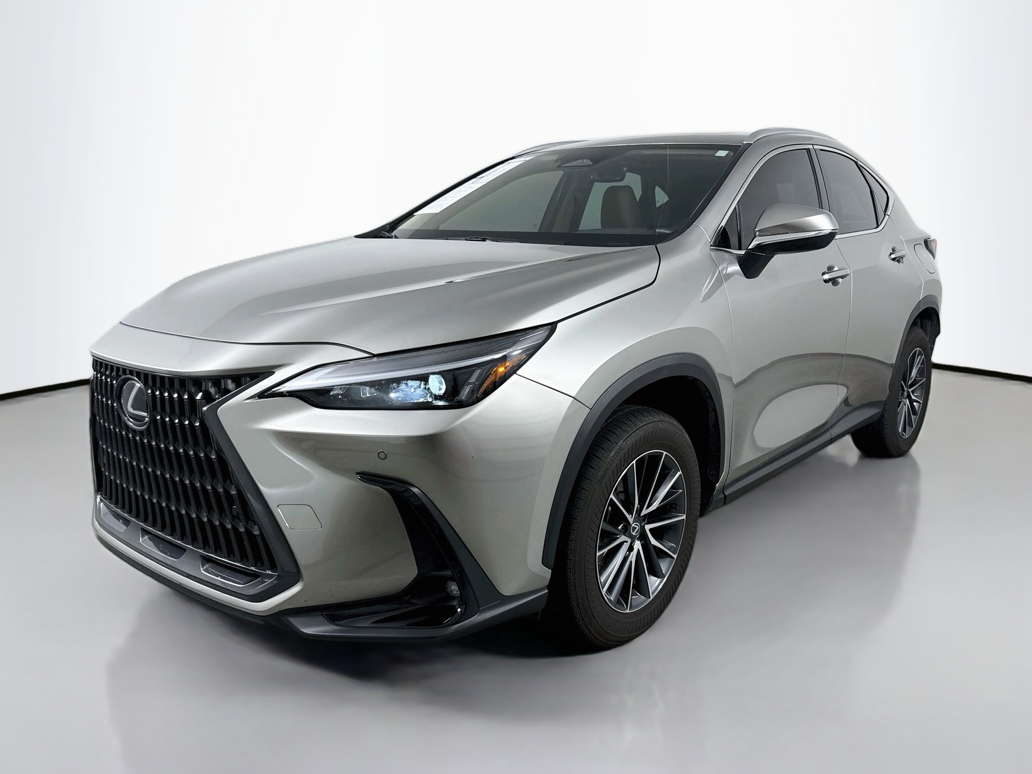 Certified 2026 Lexus NX 350 AWD w/ Accessory Package (2T) image 3