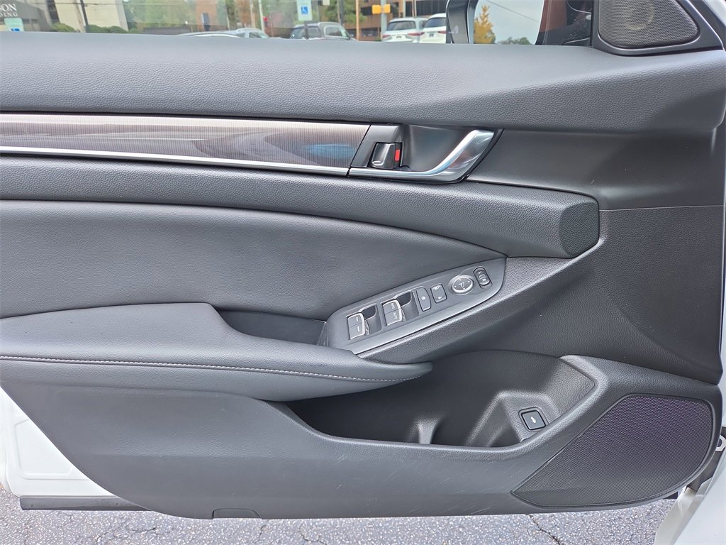 Used 2022 Honda Accord Sport image 16